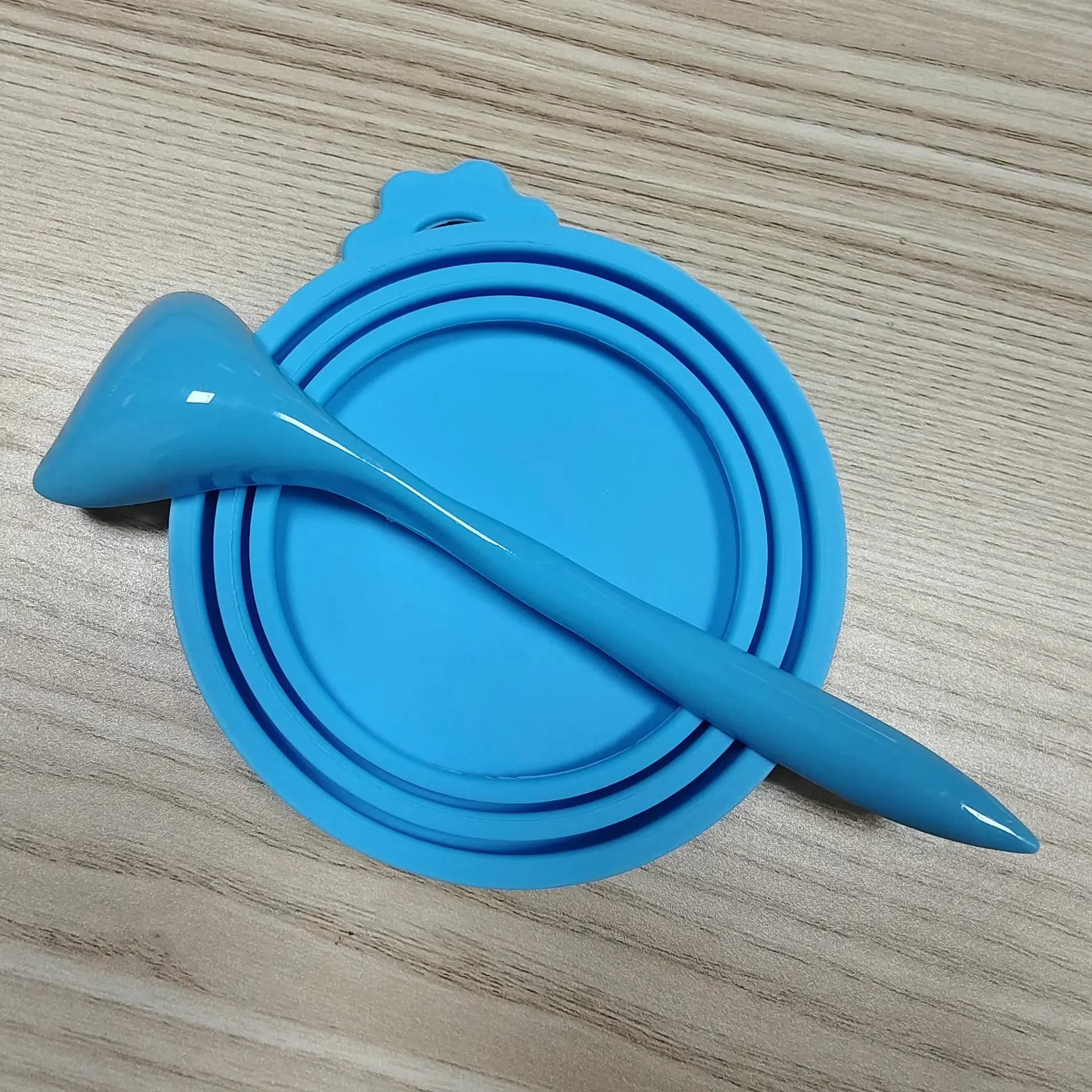 Silicone Pet Food Can Lids with Spoon Set