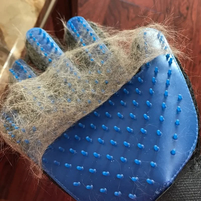 Pet Grooming Glove for Cats & Dogs – Deshedding Brush